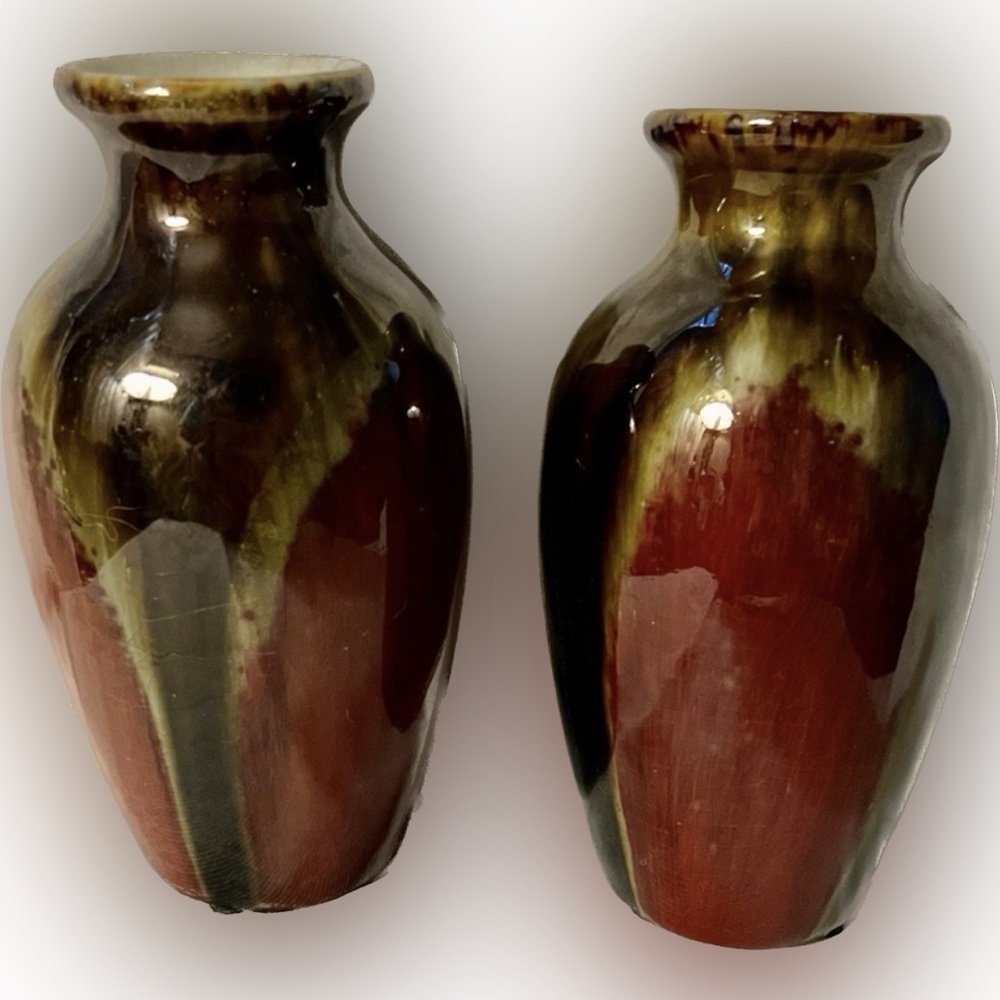🎉 3 for 30🎉 Elegant expressions by Hosley bud vase